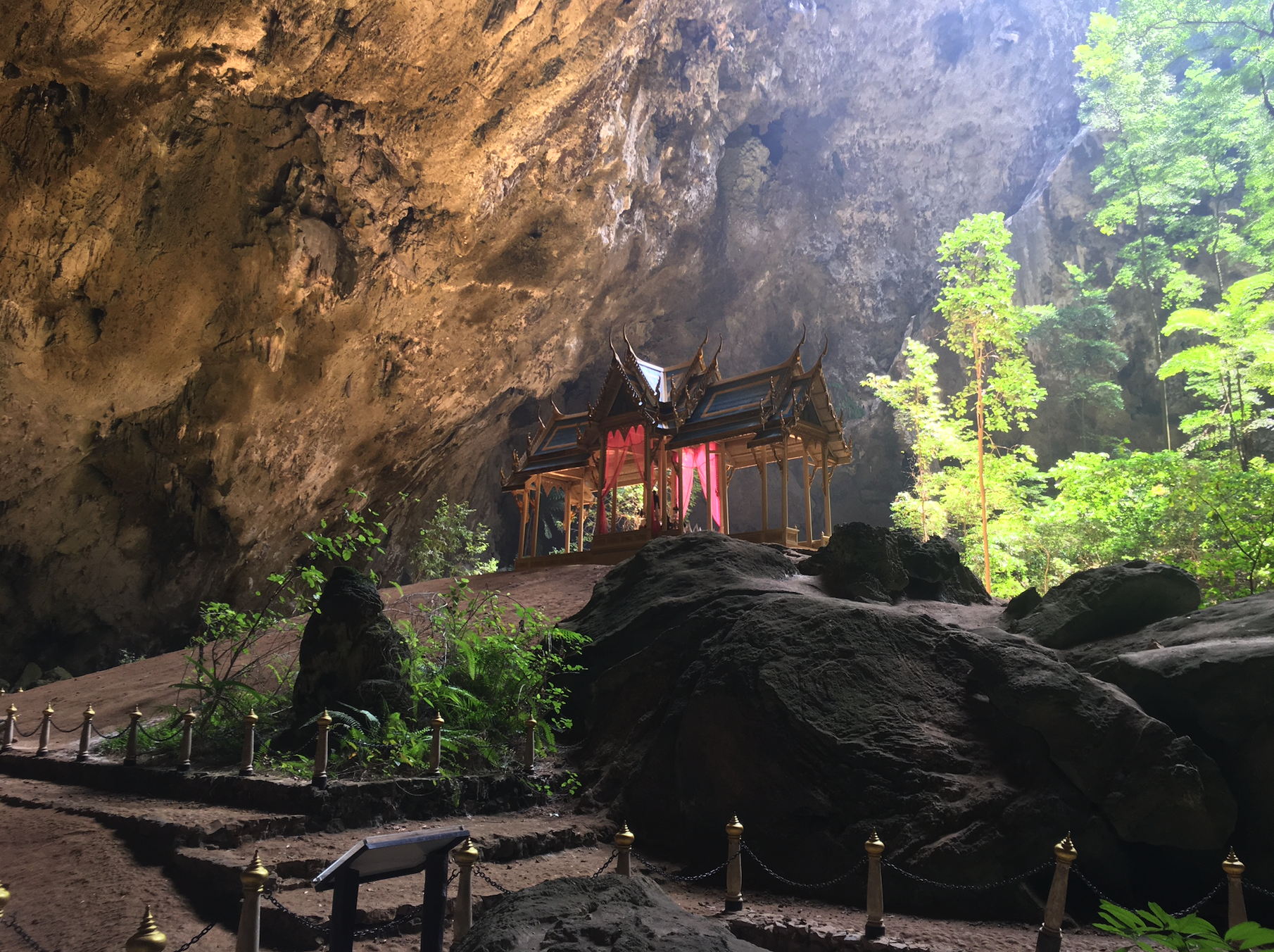Phraya Nakhon Cave Temple