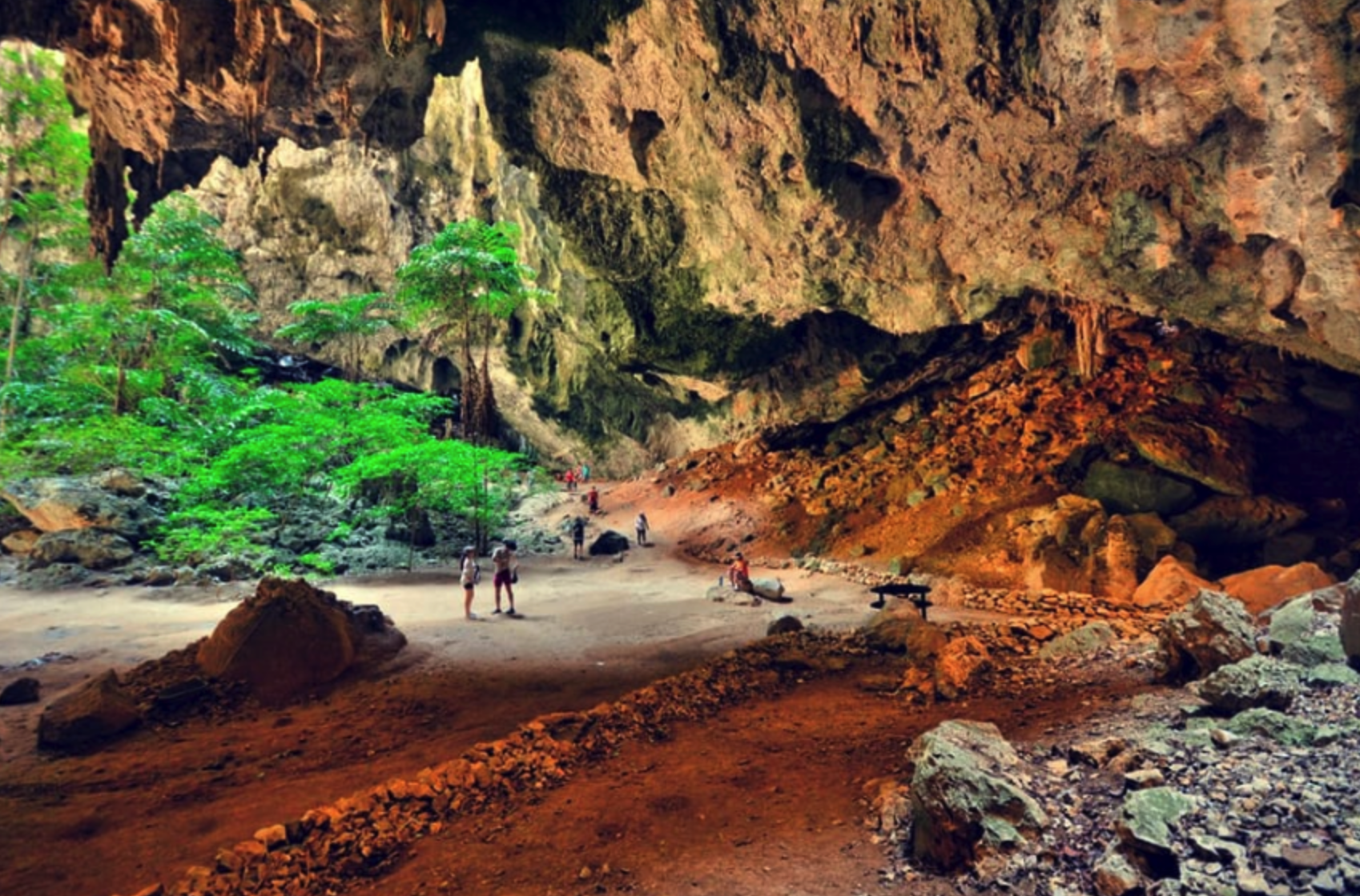 Phraya Nakhon Caves
